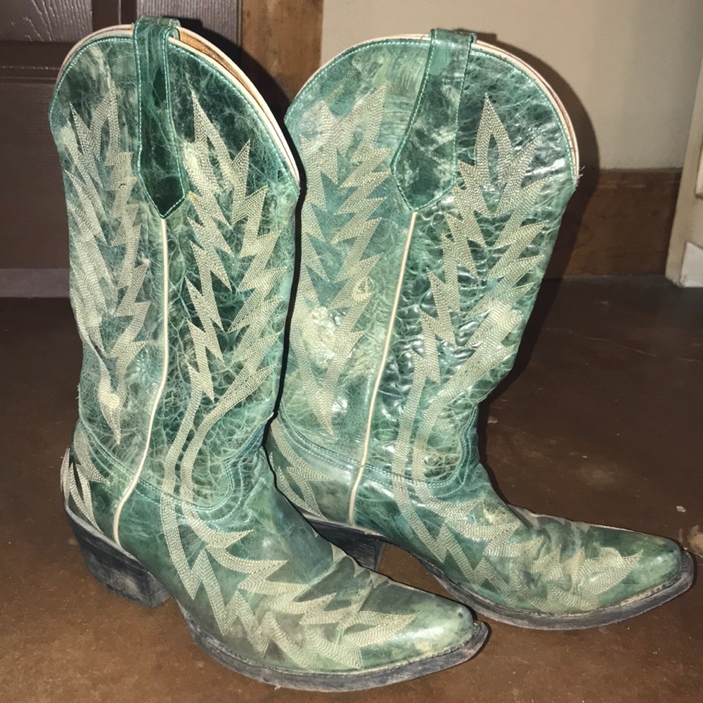 Johnny Ringo women’s turquoise boots size 9 B